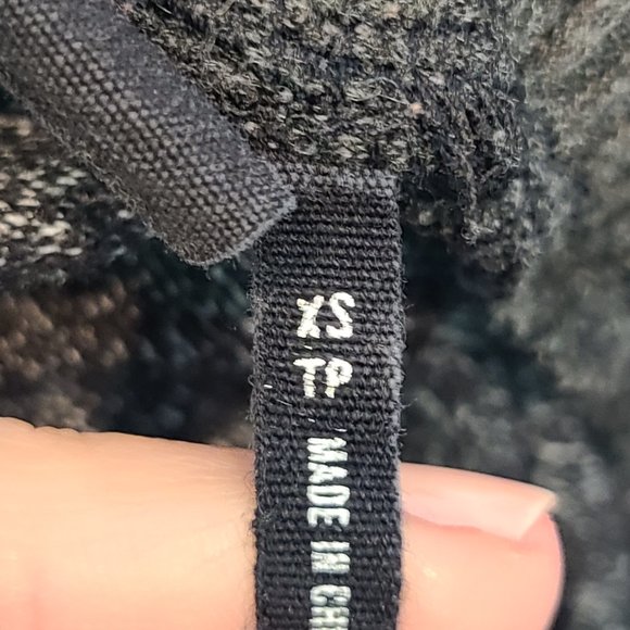 Out From Under Urban Outfitters Gray Comfy Knit Shorty Shorts Womens Extra Small - Picture 5 of 8